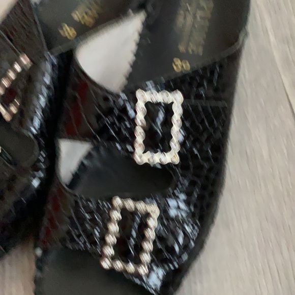 La Plume Patent Mules with some sparkle! Butter soft and hand crafted! - Picture 9 of 10